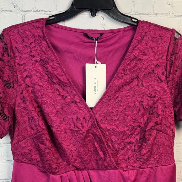 BloomChic Fuchsia Lace Midi Dress Plus Size 1X - Picture 4 of 6